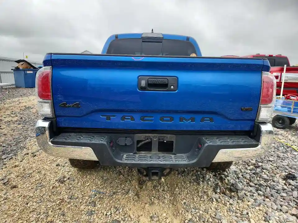 3TMCZ5AN0JM177785 2018 TOYOTA TACOMA-5