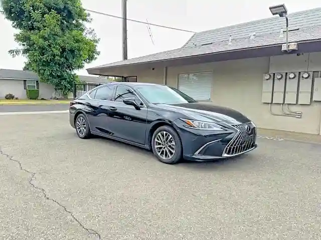 58ADA1C12PU028205 2023 LEXUS ES300-0