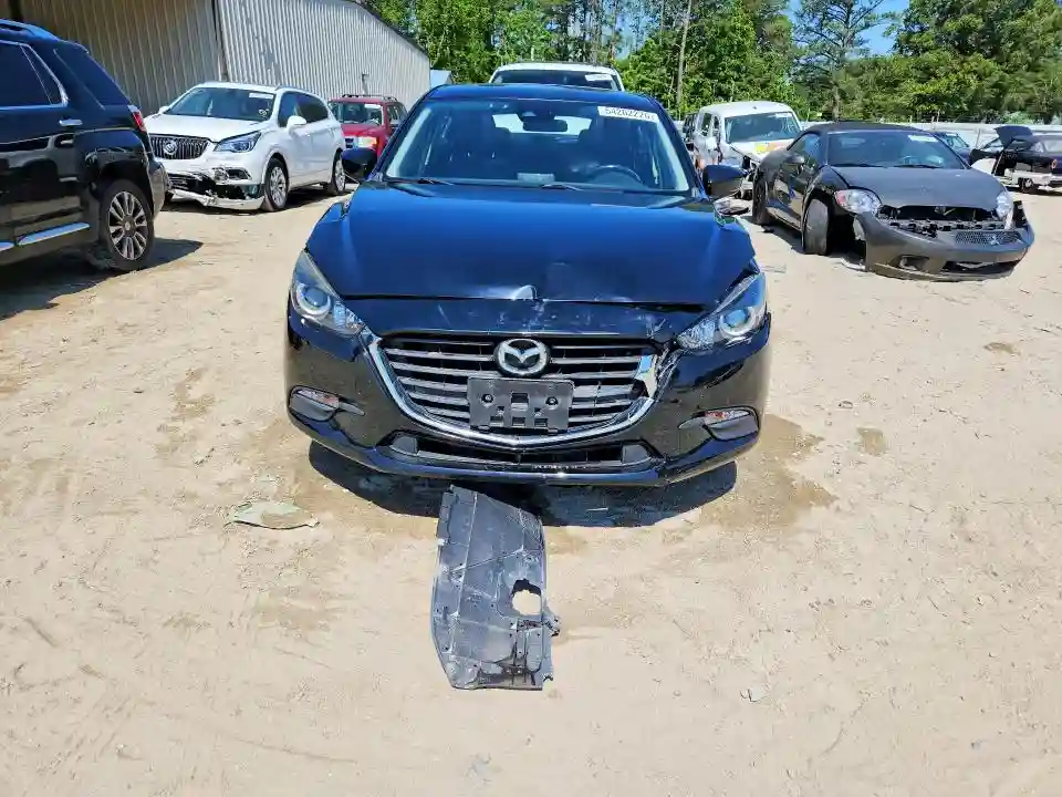 3MZBN1L34JM252531 2018 MAZDA 3-4