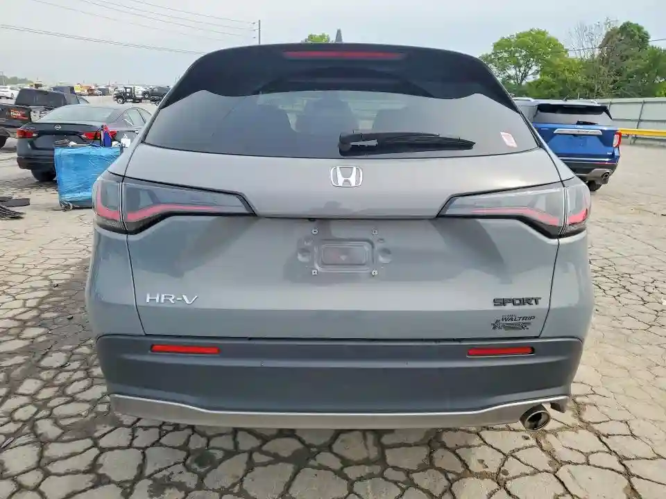 3CZRZ1H52SM752392 2025 HONDA HR-V-5
