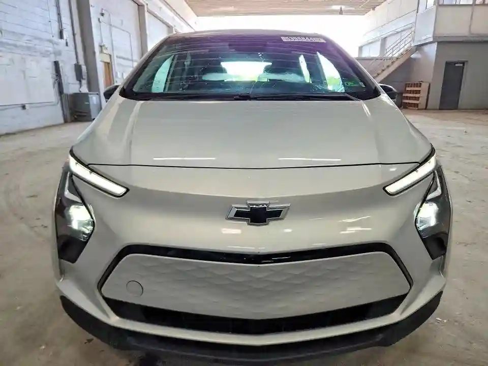 1G1FW6S03P4193877 2023 CHEVROLET BOLT-4