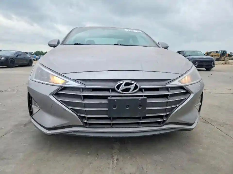 5NPD84LF4LH572326 2020 HYUNDAI ELANTRA-4