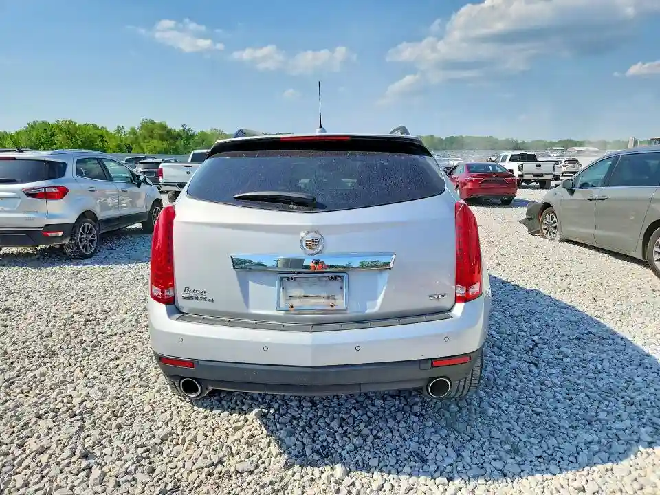 3GYFNEE37FS585943 2015 CADILLAC SRX-5