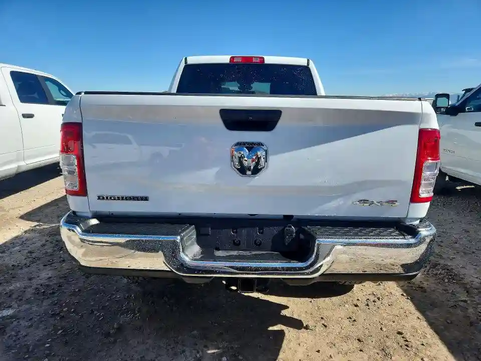 3C6UR5DL2PG537684 2023 RAM 2500-5