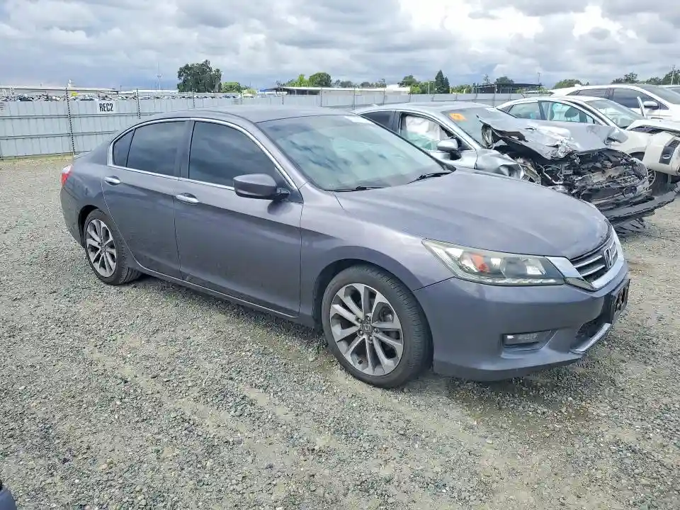 1HGCR2F58FA158057 2015 HONDA ACCORD-3