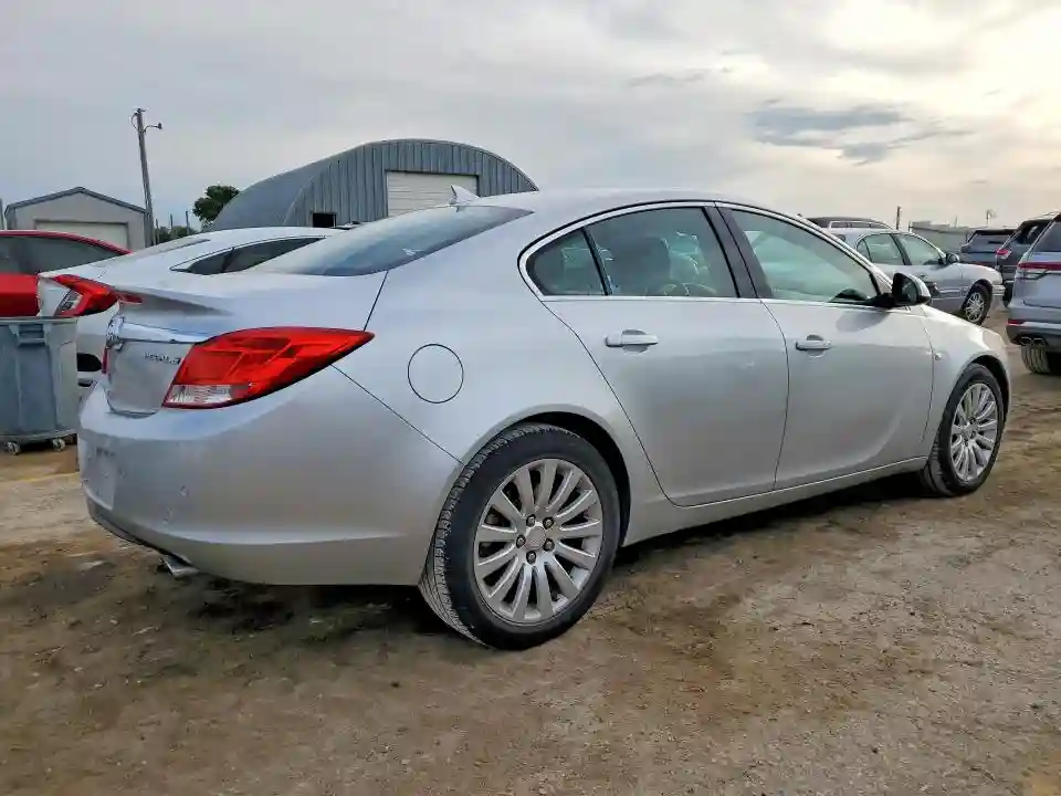 W04GV5EV4B1094957 2011 BUICK REGAL-2
