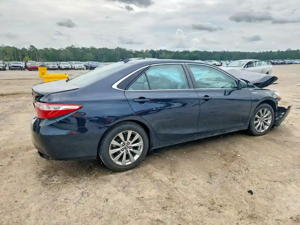 4T1BD1FK0HU228673 2017 TOYOTA CAMRY SOLA-2