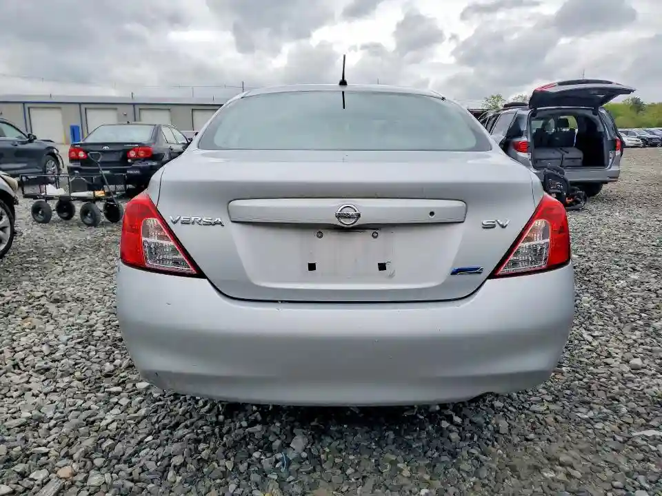 3N1CN7AP4CL900333 2012 NISSAN VERSA-5