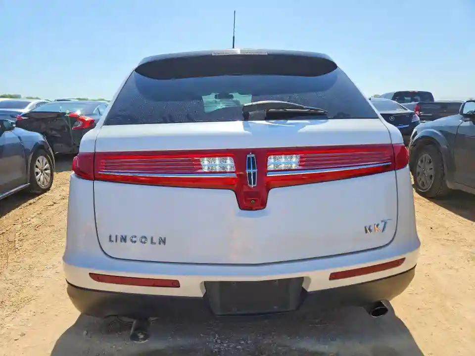 2LMHJ5AT9KBL03091 2019 LINCOLN MKT-5
