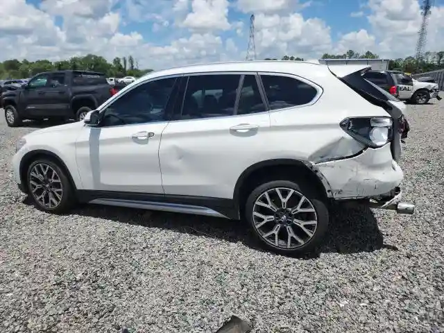 WBXJG7C02M5S78320 2021 BMW X1-1