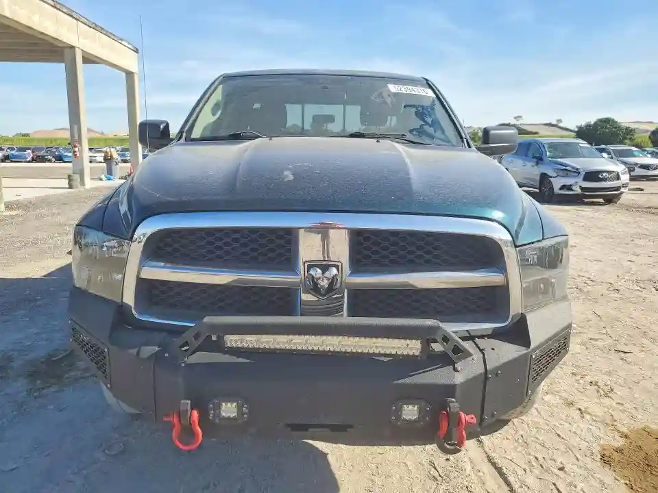 1D7RB1GT0BS530621 2011 DODGE RAM 1500-4