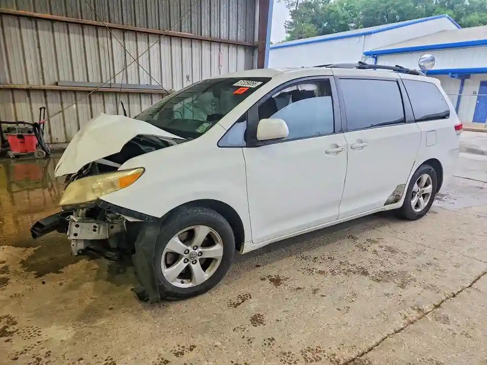 5TDKK3DC5CS196818 2012 TOYOTA SIENNA-0