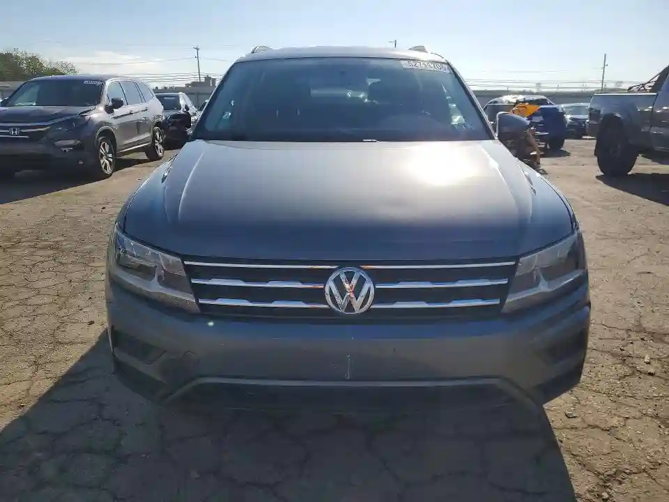 3VV1B7AXXJM075808 2018 VOLKSWAGEN TIGUAN-4