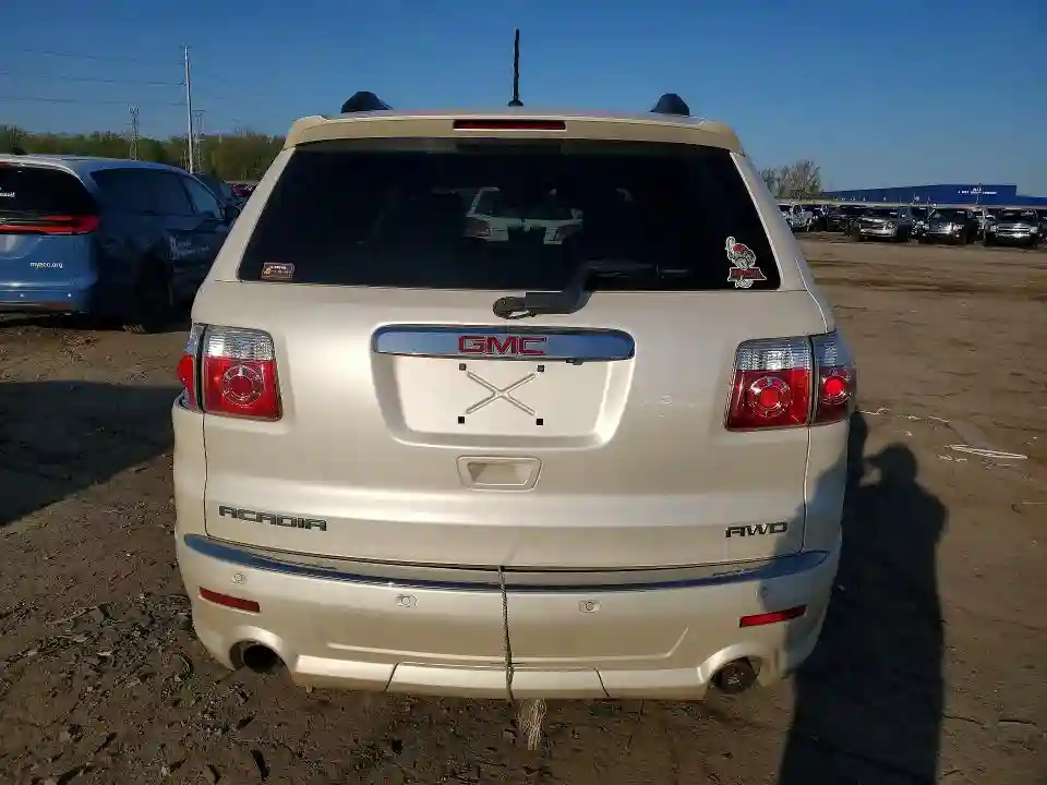 1GKKVTED4BJ414844 2011 GMC ACADIA DEN-5