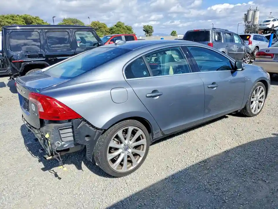LYV402FM0GB099911 2016 VOLVO S60-2