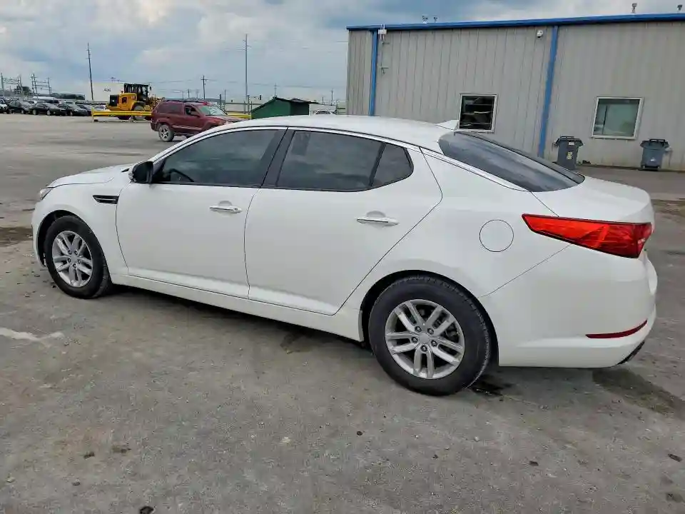 KNAGM4A78D5382533 2013 KIA OPTIMA-1