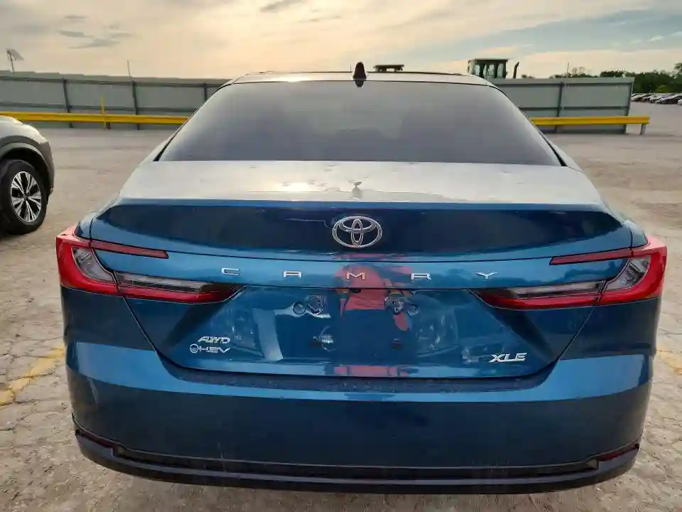 4T1DBADK6SU542126 2025 TOYOTA CAMRY-5