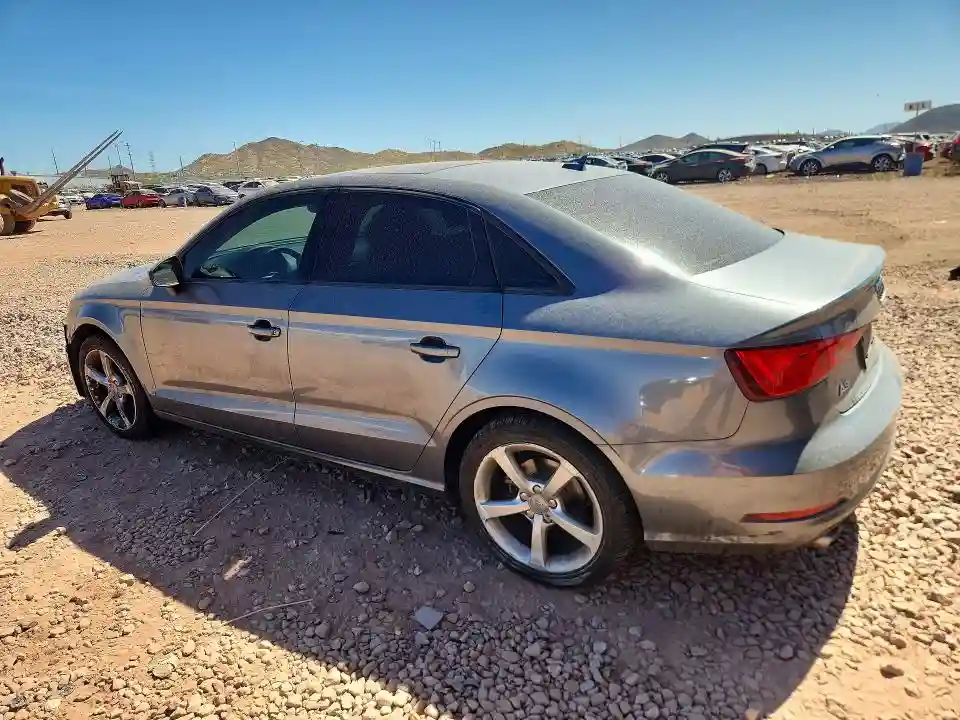 WAUACGFF4F1010062 2015 AUDI A3-1