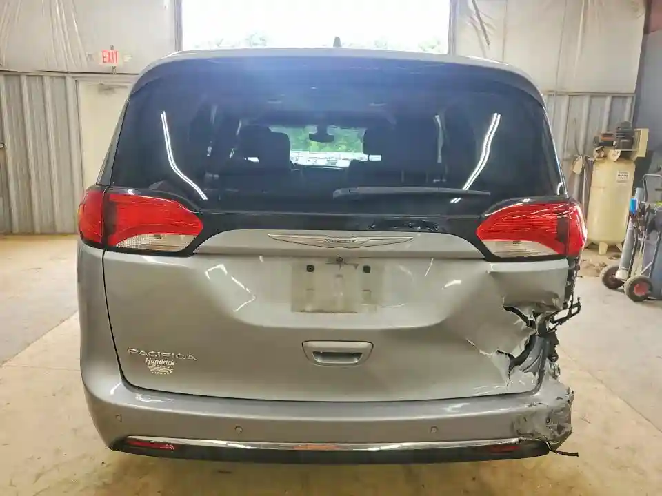 2C4RC1BG9HR576198 2017 CHRYSLER PACIFICA-5
