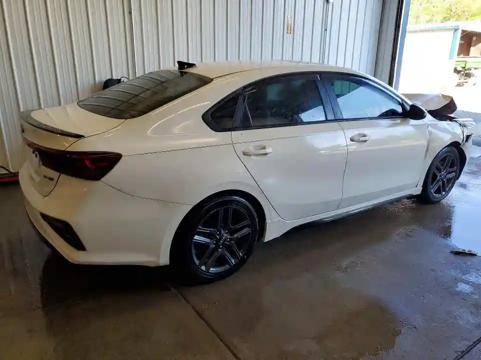 3KPF34AD9ME405667 2021 KIA FORTE-2