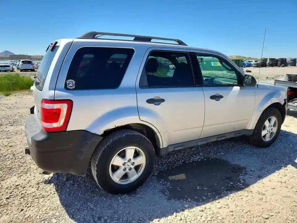 1FMCU9DG5CKB43575 2012 FORD ESCAPE-2