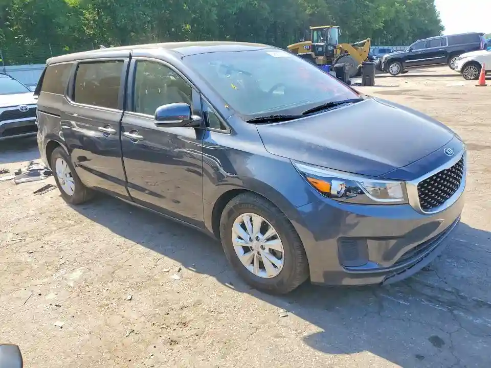 KNDMB5C12H6227342 2017 KIA SEDONA-3