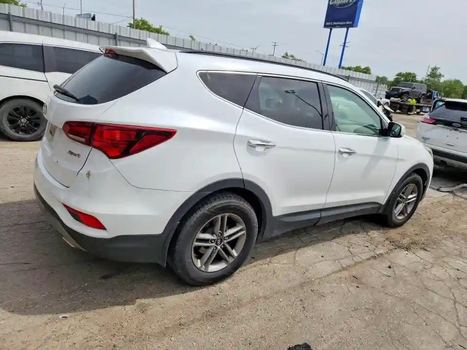 5XYZU3LB0HG418400 2017 HYUNDAI SANTA FE-2
