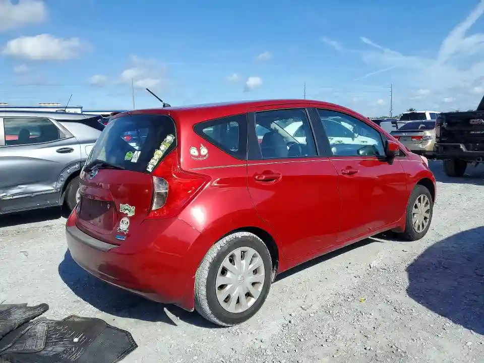 3N1CE2CP2FL361117 2015 NISSAN VERSA-2
