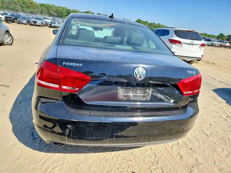 1VWBT7A32EC054579 2014 VOLKSWAGEN PASSAT-5