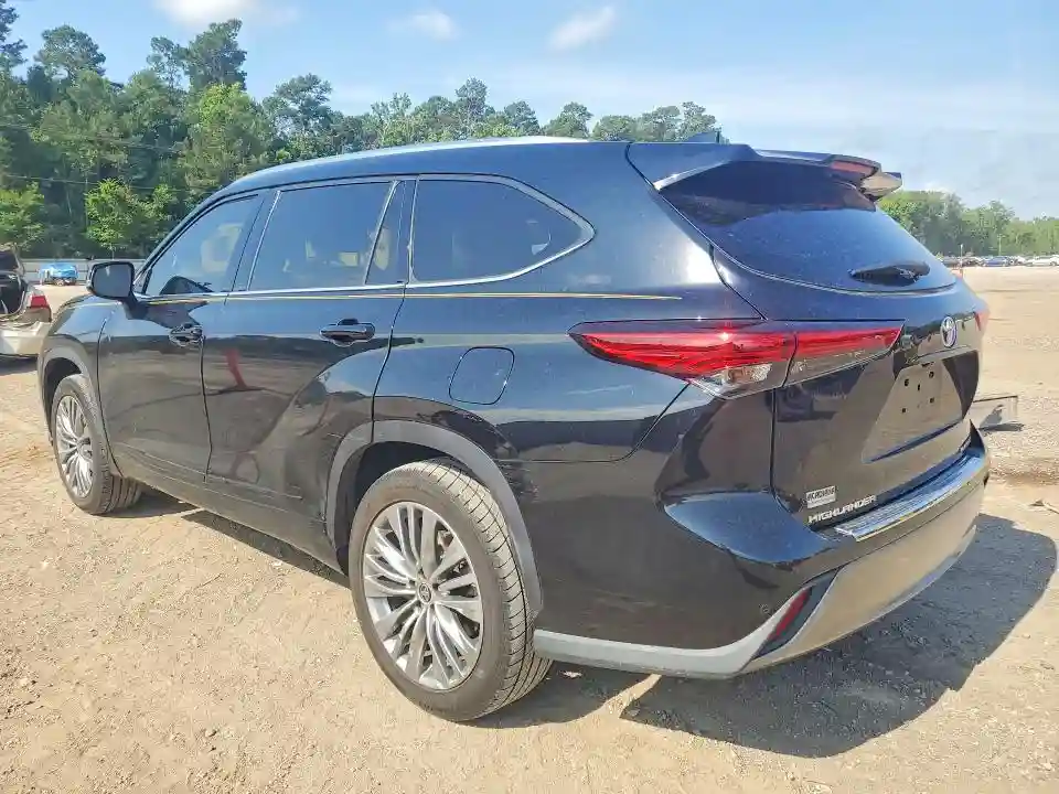 5TDFZRAH9MS078594 2021 TOYOTA HIGHLANDER-1