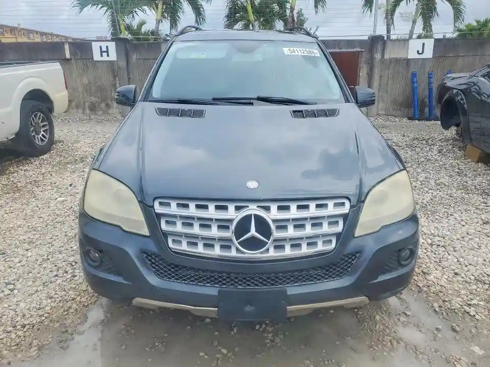 4JGBB8GB5BA681824 2011 MERCEDES-BENZ M-CLASS-4