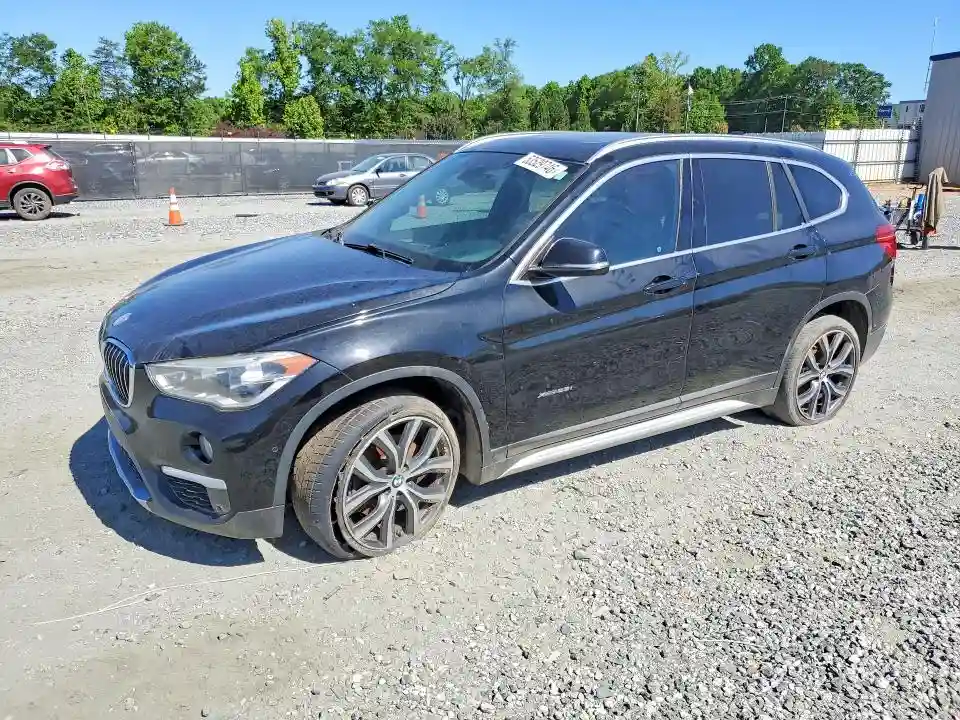 WBXHT3Z31H4A57214 2017 BMW X1-0
