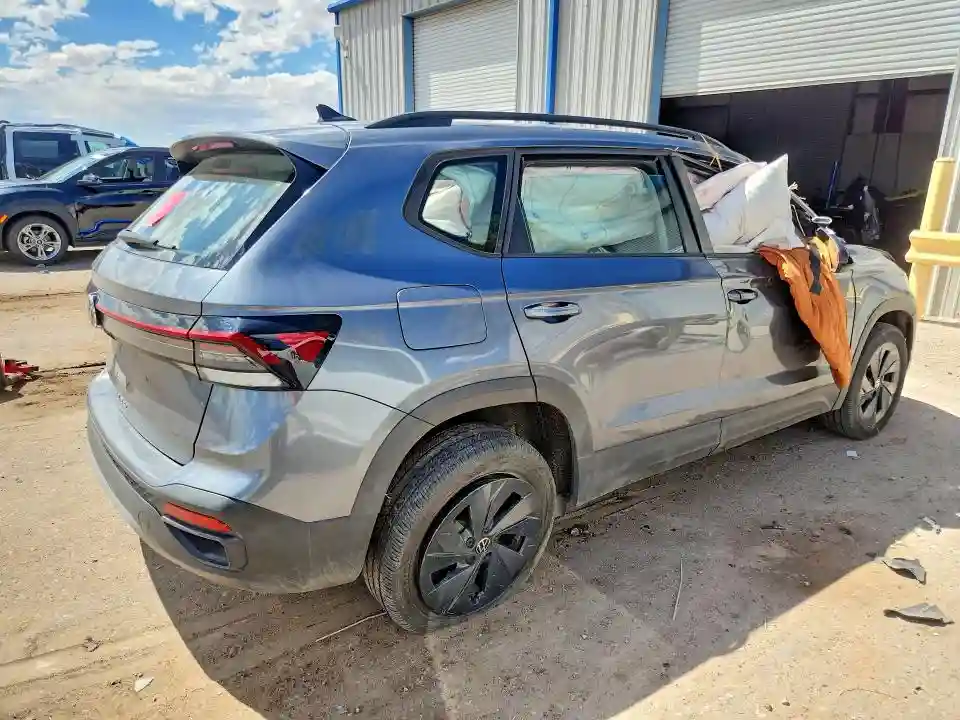 3VV5C7B26SM042808 2025 VOLKSWAGEN ALL OTHER-2