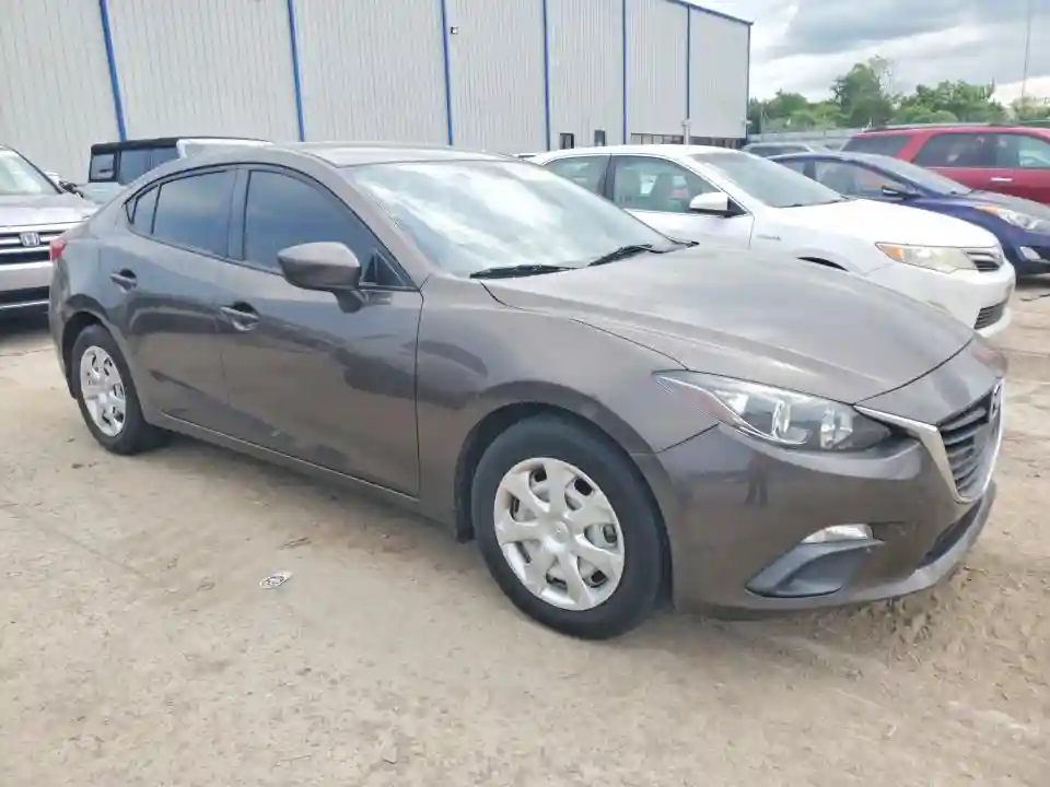 3MZBM1T75GM279462 2016 MAZDA 3-3
