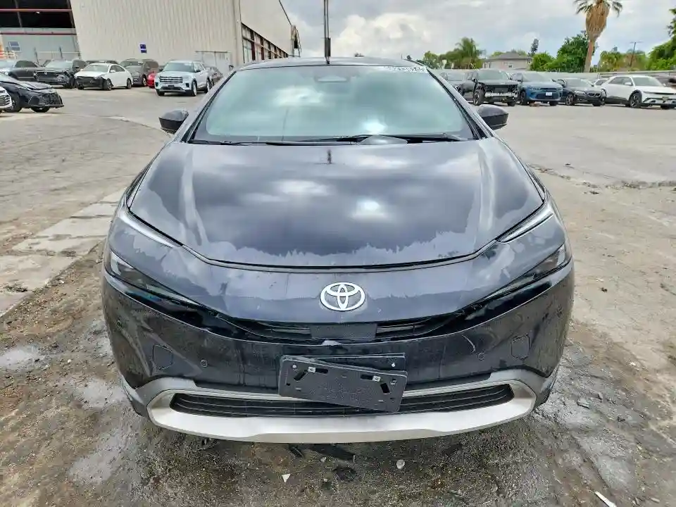 JTDACACU1T3056855 2026 TOYOTA PRIUS-4