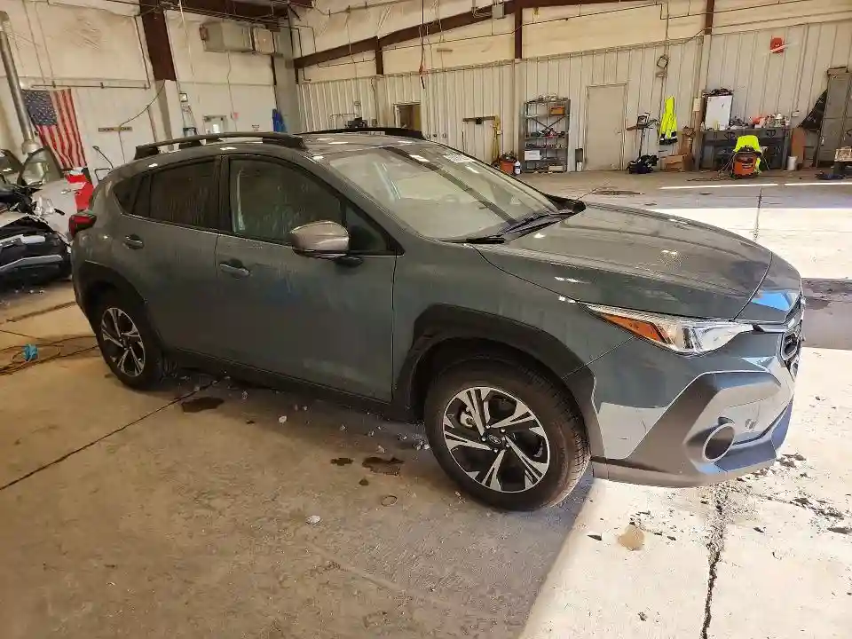 JF2GUHDCXS8339750 2025 SUBARU CROSSTREK-3