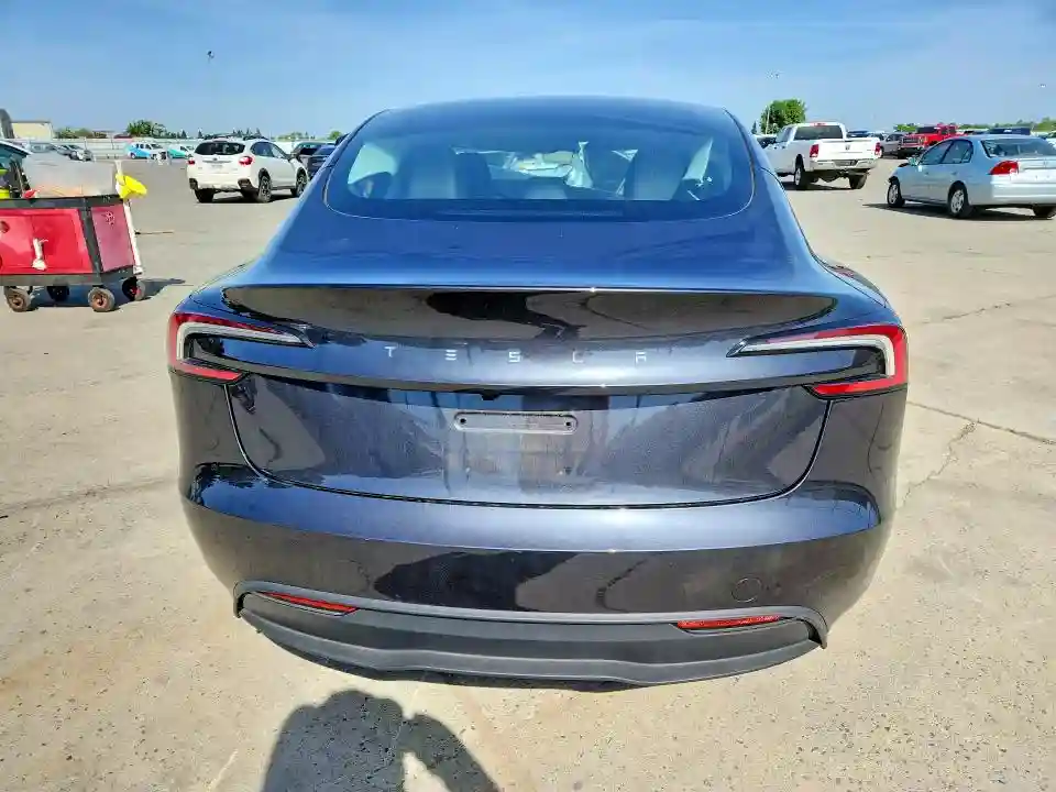 5YJ3E1EAXSF908224 2025 TESLA MODEL 3-5