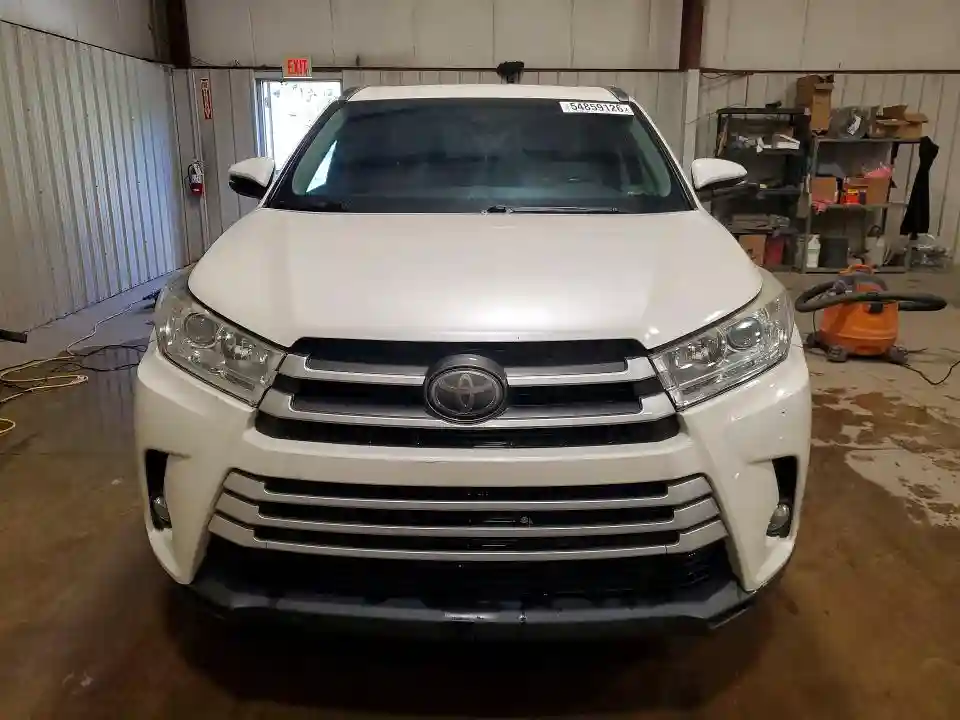 5TDJZRFH5HS509084 2017 TOYOTA HIGHLANDER-4