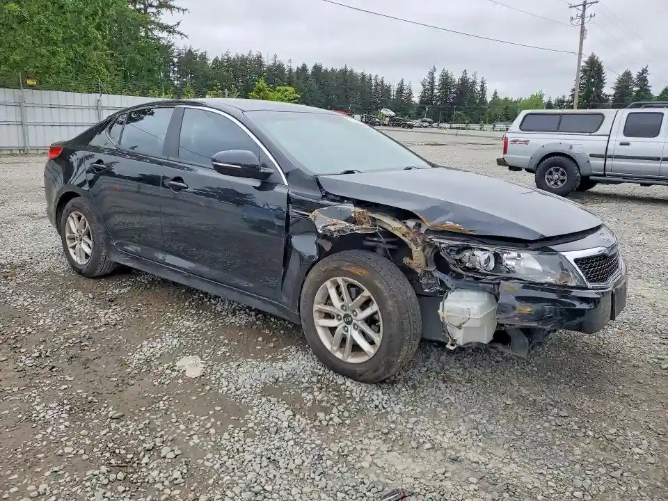 KNAGM4A78B5128883 2011 KIA OPTIMA-3