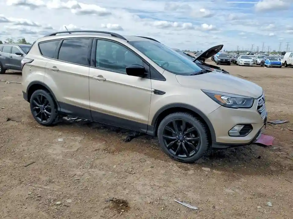 1FMCU0GDXJUB21506 2018 FORD ESCAPE-3