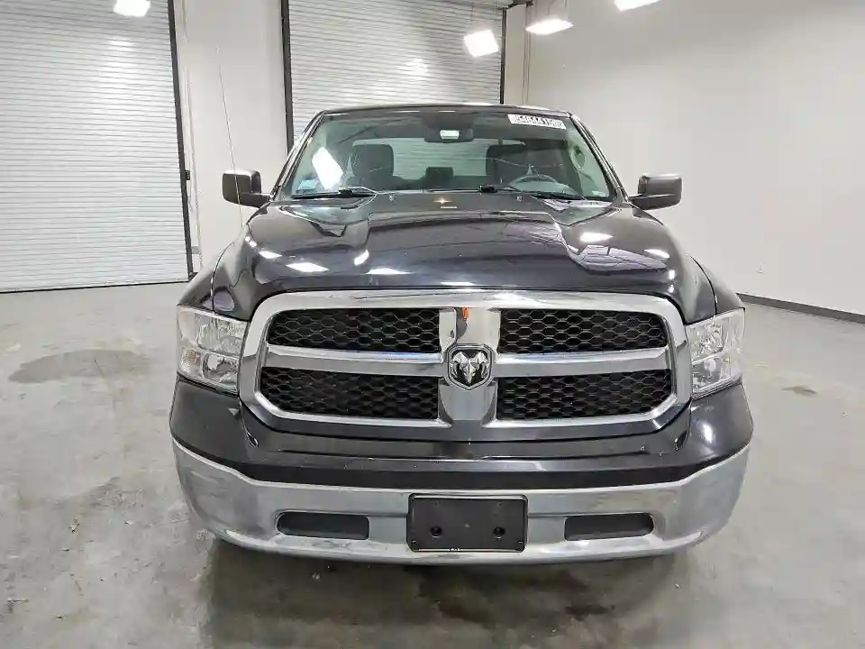 1C6RR7FG3KS602237 2019 RAM 1500-4
