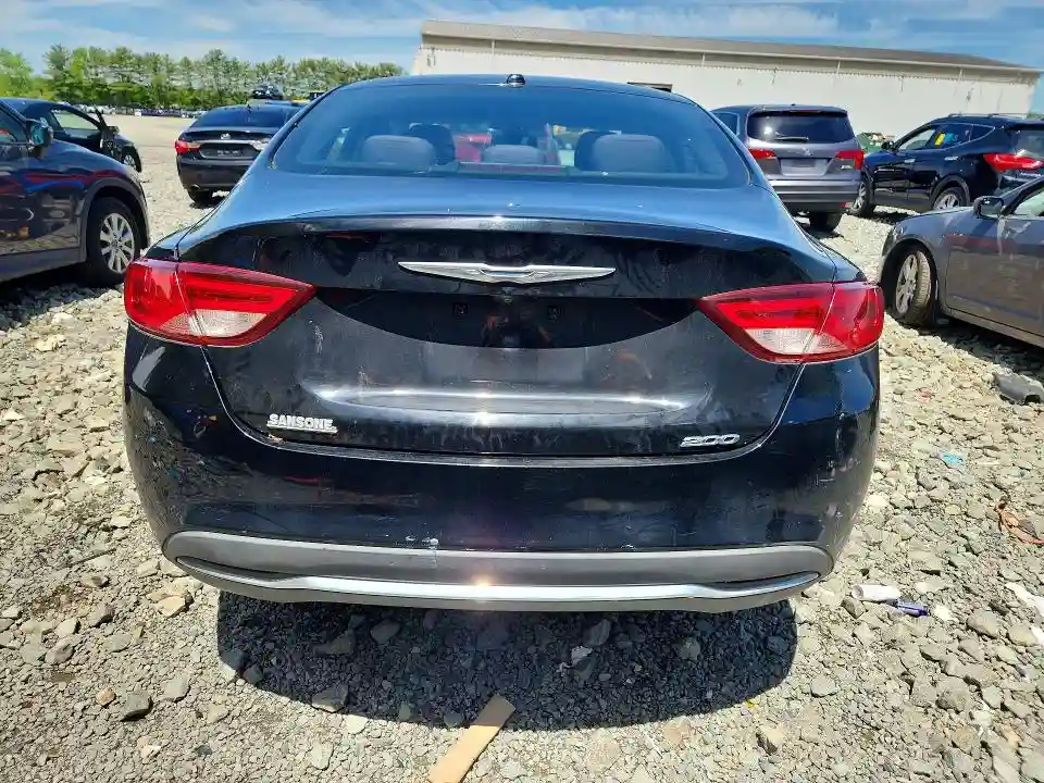 1C3CCCAB7FN642043 2015 CHRYSLER 200-5