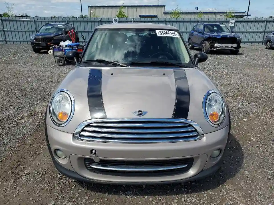 WMWSU3C55DT545814 2013 MINI COOPER-4