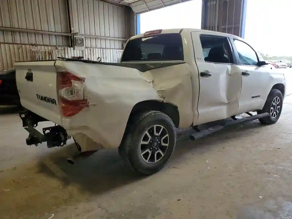 5TFDM5F1XJX075848 2018 TOYOTA TUNDRA-2