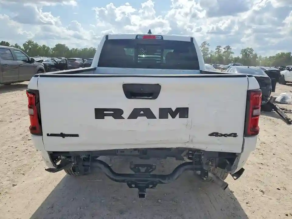 1C6SRFFPXSN518913 2025 RAM 1500-5