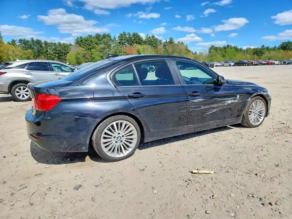 WBA3D5C51EKX98717 2014 BMW 3 SERIES-2