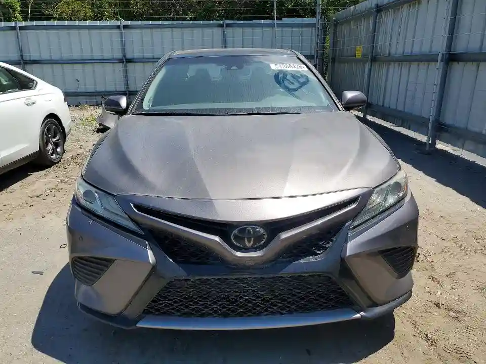 4T1B61HK5JU089640 2018 TOYOTA CAMRY XSE-4