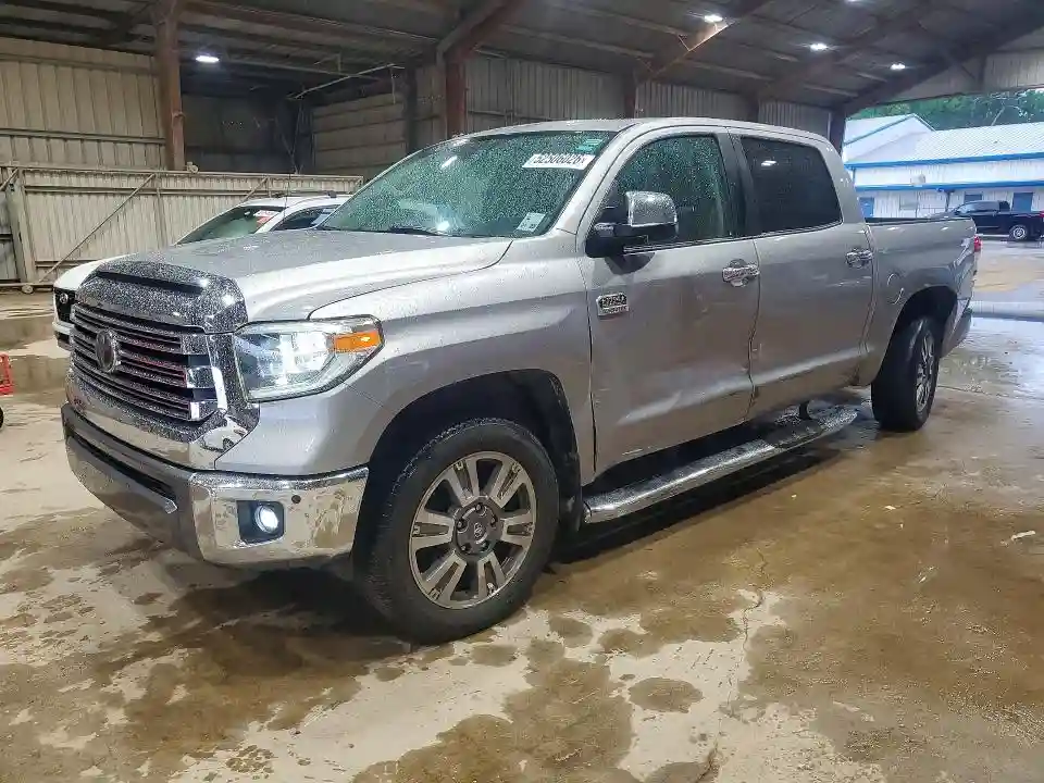5TFAW5F13JX749609 2018 TOYOTA TUNDRA-0