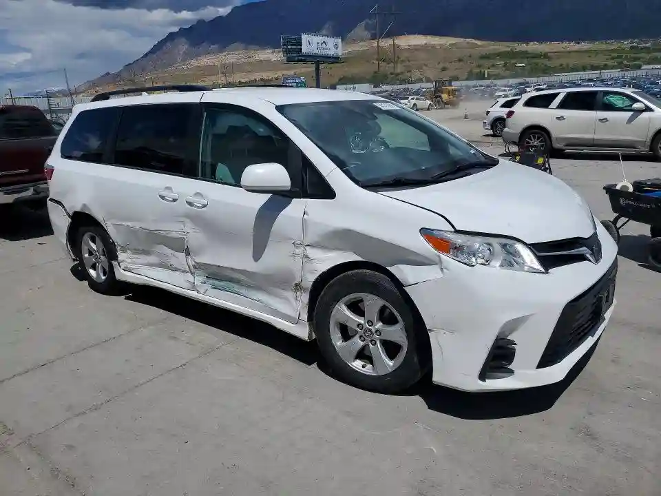 5TDKZ3DC3LS064474 2020 TOYOTA SIENNA-3