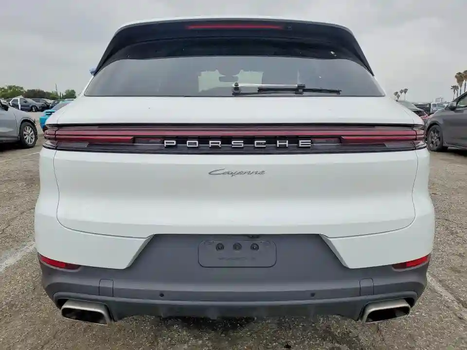 WP1AA2AY4SDA01874 2025 PORSCHE CAYENNE-5